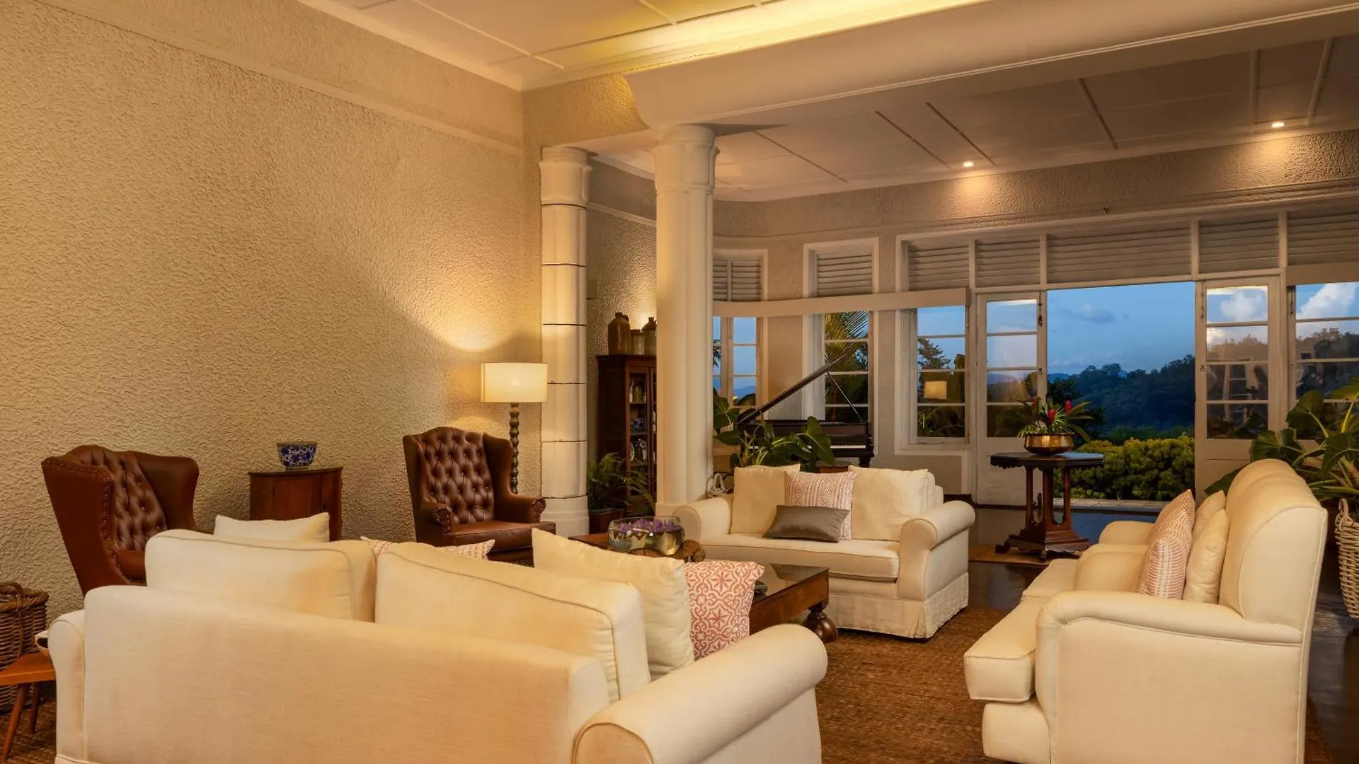 Castle Hill Bungalow Kandy 5*,